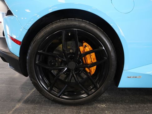 Used 2017 Lamborghini Huracan LP 610-4 image 13