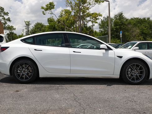 Used 2023 Tesla Model 3 Standard Range RWD image 17