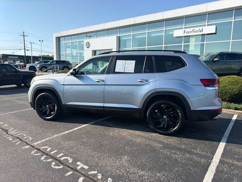 Certified 2023 Volkswagen Atlas SE w/ Panoramic Sunroof Package AWD/4WD image 8