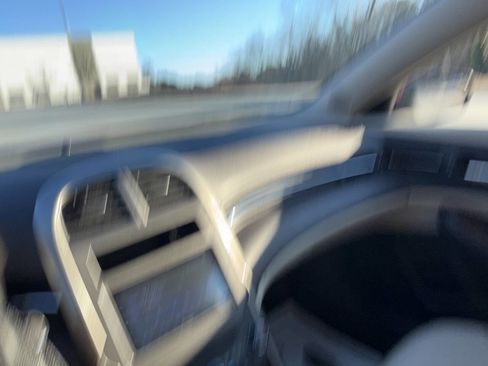 Used 2013 Chevrolet Malibu LT image 21