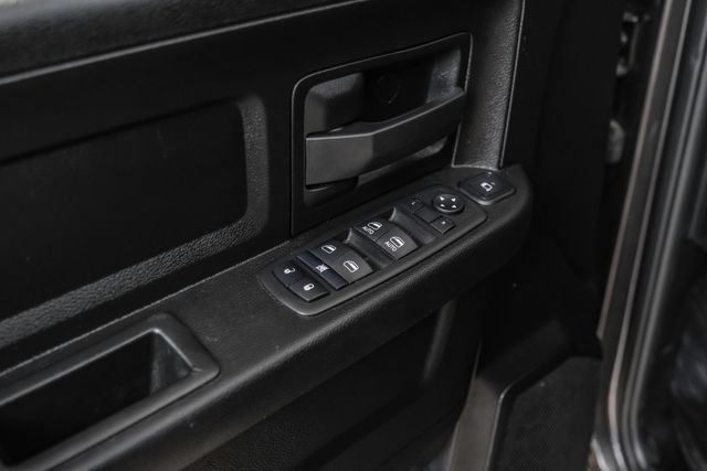 Used 2024 RAM 3500 Tradesman w/ Chrome Appearance Group AWD/4WD image 43