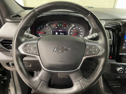 Used 2023 Chevrolet Traverse RS AWD/4WD image 14