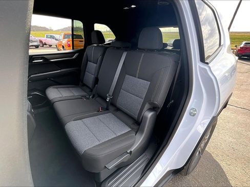 New 2026 GMC Acadia Elevation FWD image 10