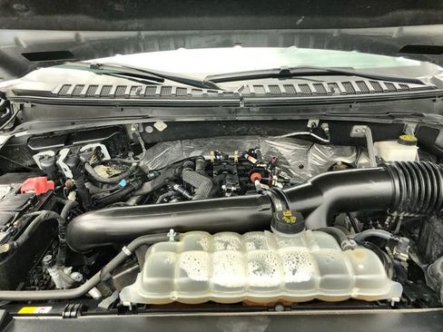 Used 2023 Ford Expedition Limited AWD/4WD image 27