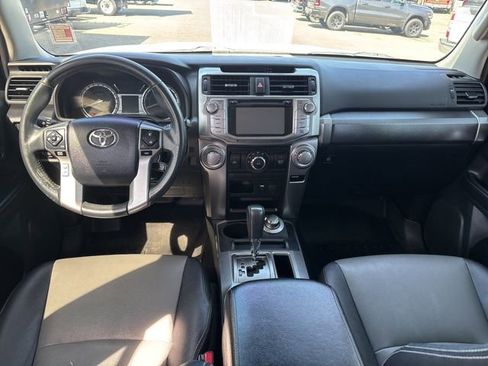 Used 2018 Toyota 4Runner SR5 Premium w/ Wilderness Package AWD/4WD image 10