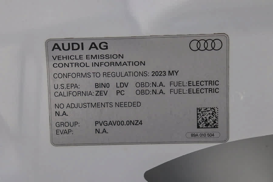 Used 2023 Audi Q4 e-tron Premium w/ Convenience Package RWD image 32