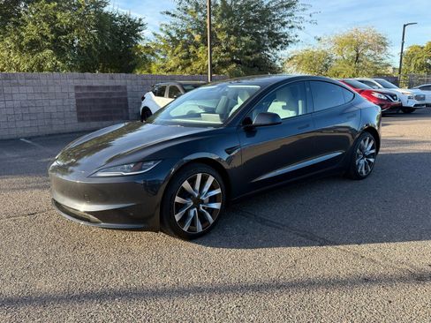Used 2025 Tesla Model 3 Long Range image 1