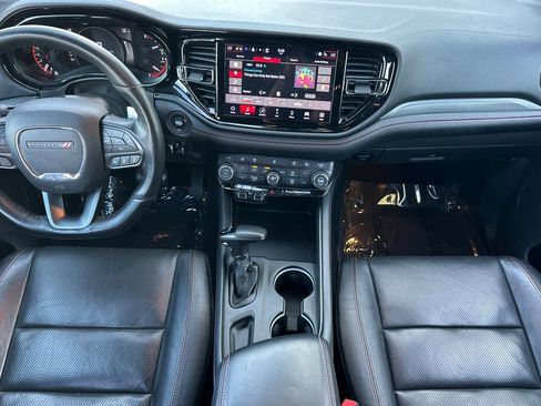 Used 2024 Dodge Durango GT RWD image 15