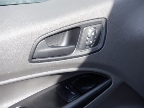 Used 2022 Ford Transit Connect XL FWD image 13