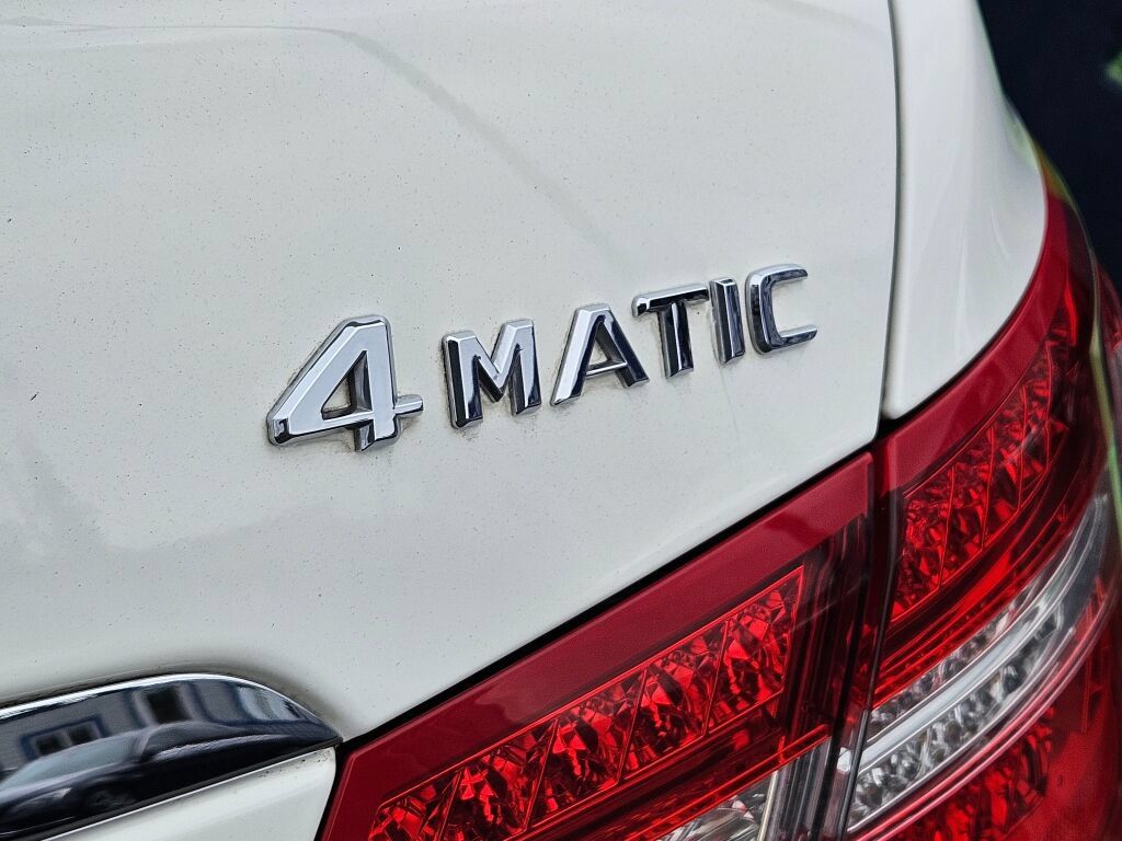Used 2012 Mercedes-Benz E 350 4MATIC Coupe w/ Premium 1 Pkg image 10
