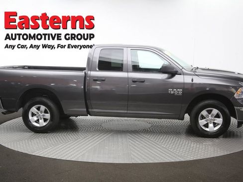 Used 2024 RAM 1500 Classic SLT AWD/4WD image 43