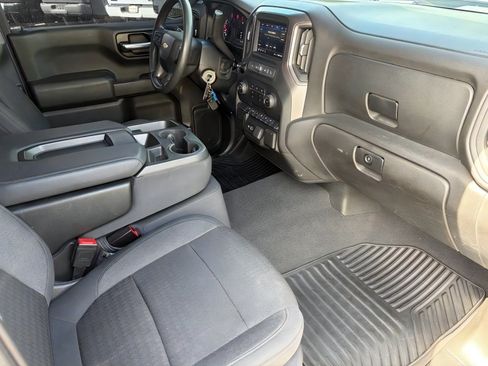 Used 2022 Chevrolet Silverado 1500 Custom RWD image 31