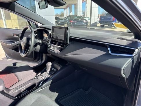 Used 2024 Toyota Corolla SE w/ SE Premium Package image 32