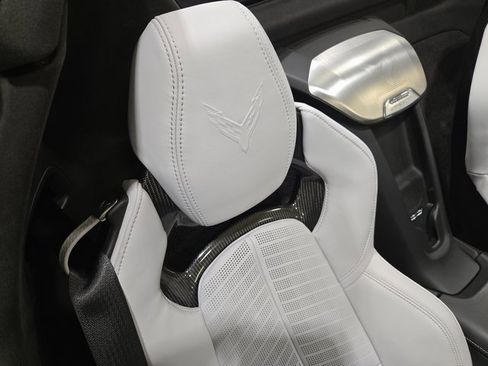 Used 2020 Chevrolet Corvette Stingray Premium Conv w/ 3LT Preferred Equipment Group image 35