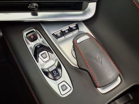 Used 2022 Chevrolet Corvette Stingray Premium Conv w/ Battery Protection Package RWD image 20