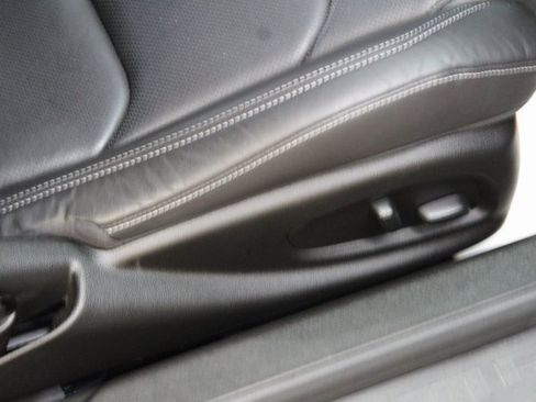 Used 2023 Chevrolet Camaro LT image 8