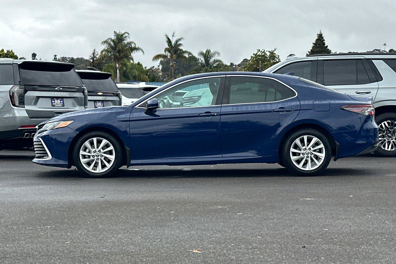 Used 2023 Toyota Camry LE FWD image 9