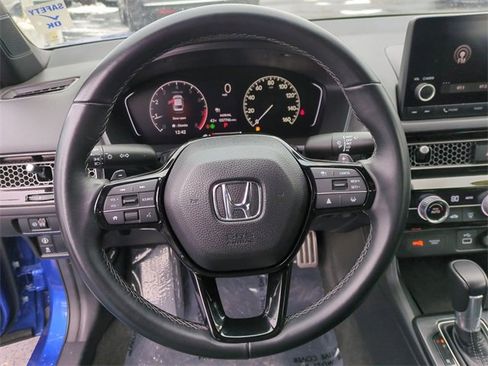 Used 2022 Honda Civic Sport image 13