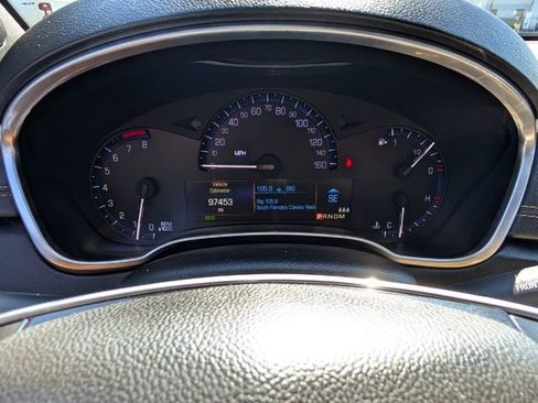 Used 2016 Cadillac SRX Luxury image 32