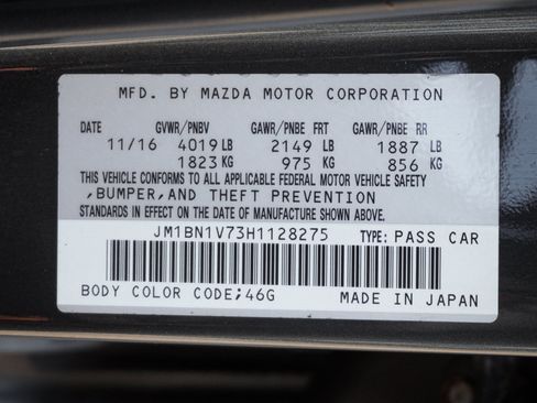 Used 2017 MAZDA MAZDA3 Touring FWD image 38