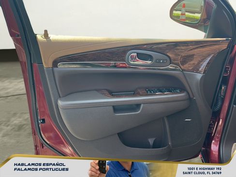 Used 2017 Buick Enclave Premium w/ Experience Buick Package image 12