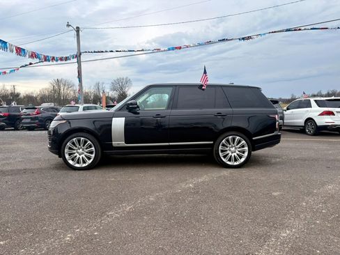 Used 2018 Land Rover Range Rover Long Wheelbase Supercharged image 2