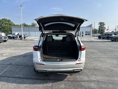 Used 2020 Buick Enclave Essence w/ LPO, Floor Liner Package FWD image 22
