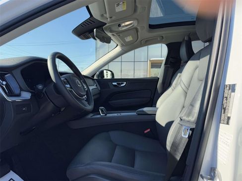 Certified 2025 Volvo XC60 B5 Plus image 13