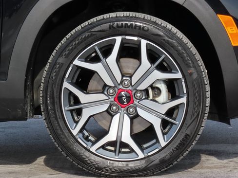 Certified 2023 Kia Seltos SX image 16