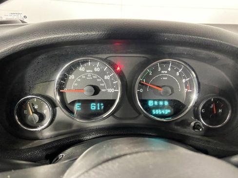 Used 2015 Jeep Wrangler Unlimited Sport image 21