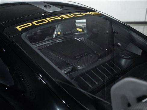 Used 2025 Porsche 718 Cayman GT4 RS RWD image 33