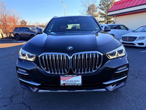 Used 2019 BMW X5 xDrive40i w/ Executive Package AWD/4WD image 2