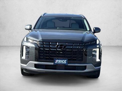 Used 2023 Hyundai Palisade SEL w/ Cargo Package AWD/4WD image 2