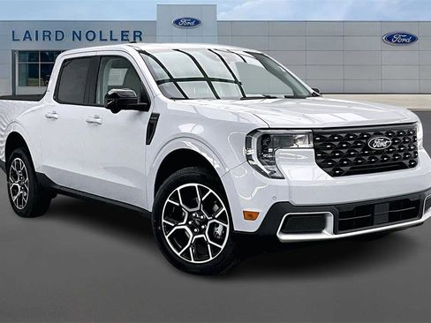 New 2026 Ford Maverick Lariat image 2