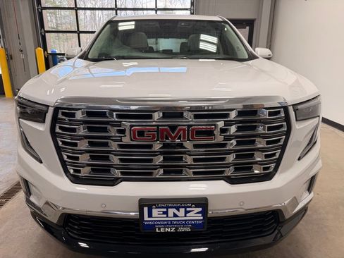 Used 2025 GMC Acadia Denali w/ Super Cruise Package image 3