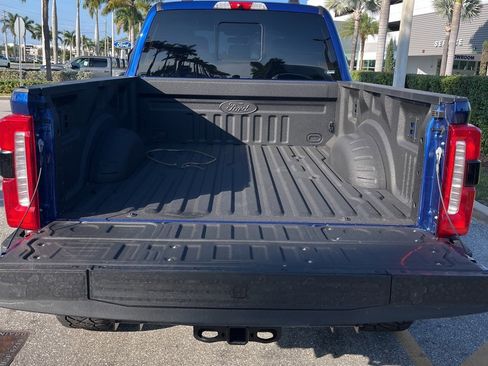 Used 2026 Ford F250 Lariat w/ Black Appearance Package image 26