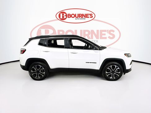Used 2023 Jeep Compass Limited AWD/4WD image 10