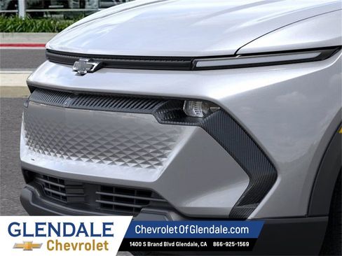New 2026 Chevrolet Equinox EV LT image 13