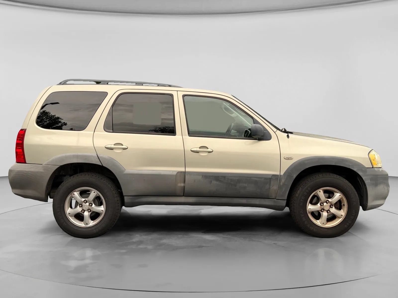 Used 2006 MAZDA Tribute I FWD image 6