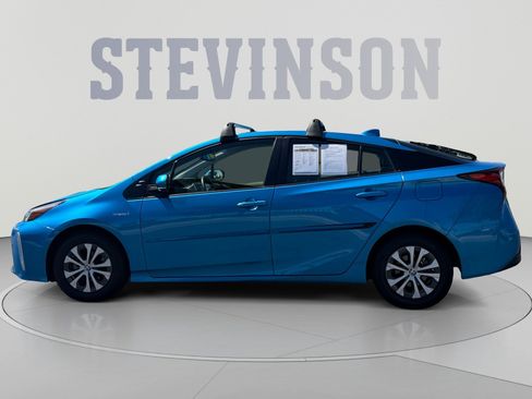 Used 2022 Toyota Prius XLE w/ Advanced Technology Package AWD/4WD image 2