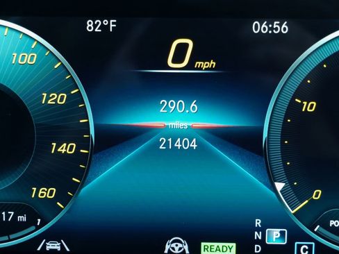 Used 2023 Mercedes-Benz GLS 450 4MATIC image 48