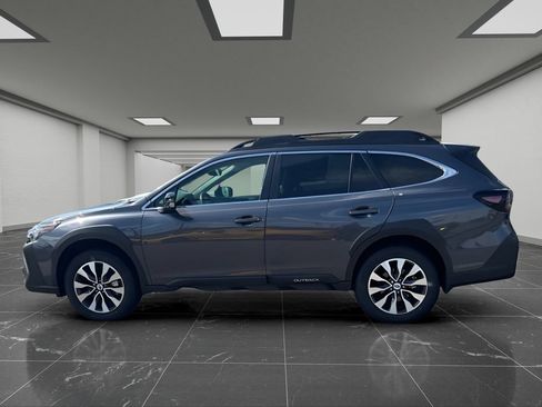 Used 2025 Subaru Outback Limited AWD/4WD image 9