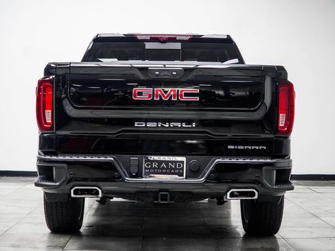Used 2024 GMC Sierra 1500 Denali w/ Denali Reserve Package AWD/4WD image 12