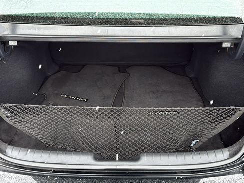 Used 2023 Hyundai Elantra SEL w/ Convenience Package image 26