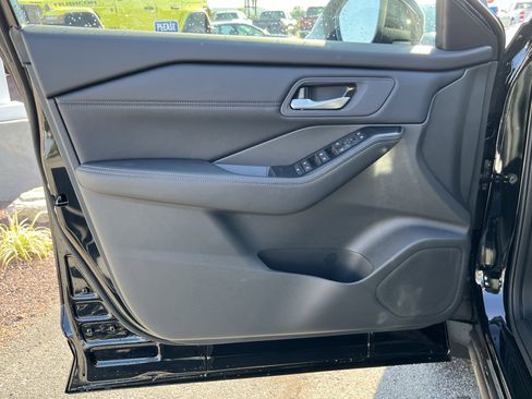 New 2026 Nissan Rogue SV w/ SV Premium Package image 17