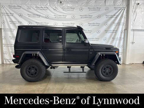 Used 2017 Mercedes-Benz G 550 Squared image 3