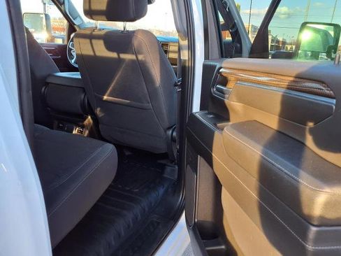 Used 2024 Chevrolet Silverado 3500 LT w/ Safety Package image 32