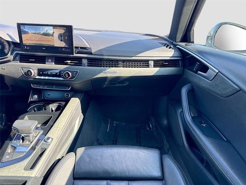 Used 2022 Audi A4 2.0T Premium Plus image 22