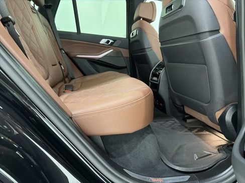 Certified 2024 BMW X5 xDrive40i w/ Premium Package image 23