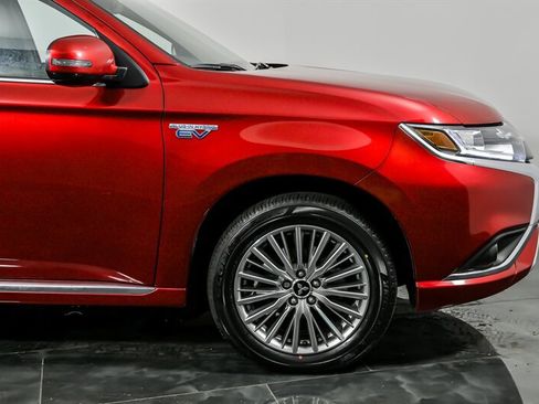 Used 2021 Mitsubishi Outlander SEL image 14